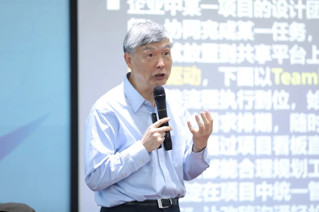 中鐵工業首屆科技創新大會勝利召開