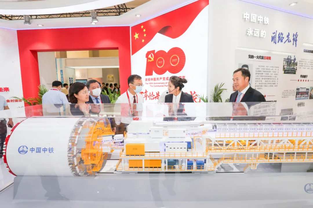 第五個(gè)中國(guó)品牌日 ‖ 品牌盛典,中鐵工業(yè)精彩綻放 第五個(gè)中國(guó)品牌日 ‖ 品牌盛典,中鐵工業(yè)精彩綻放