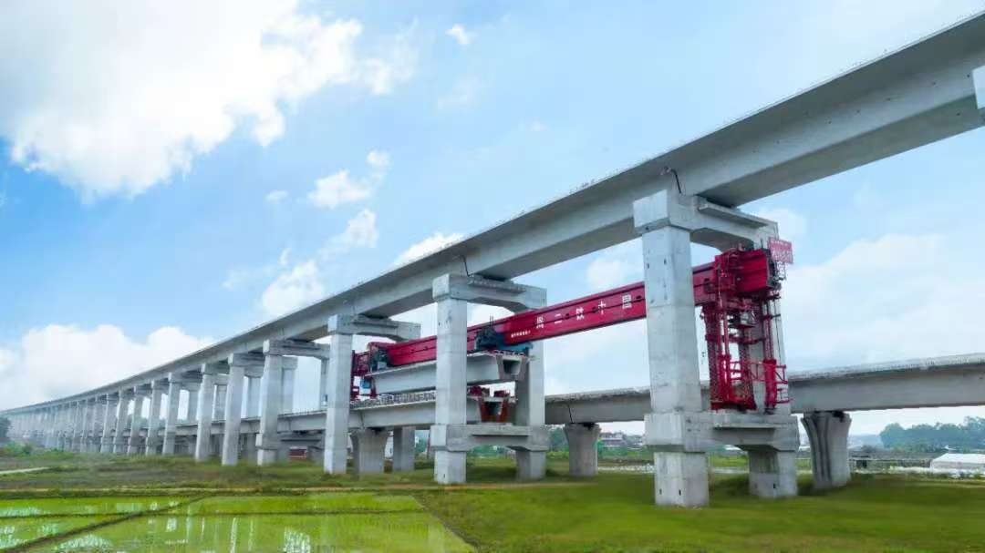 開(kāi)局“十五五”，人民日?qǐng)?bào)整版點(diǎn)贊