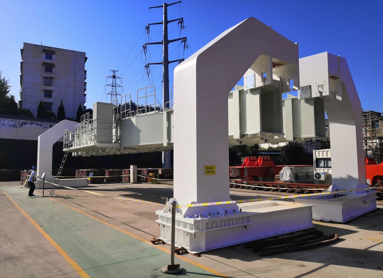 懸掛式單軌道岔