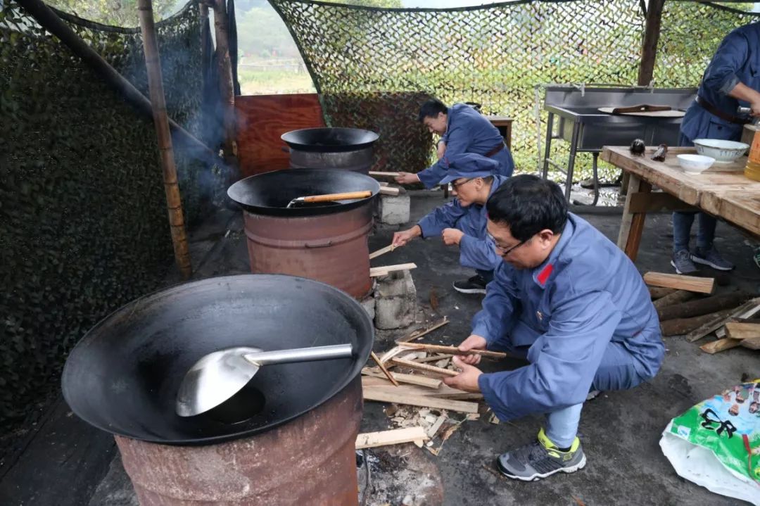 公司黨委在井岡山舉辦首期組工干部和基層黨組織書記培訓班 公司黨委在井岡山舉辦首期組工干部和基層黨組織書記培訓班