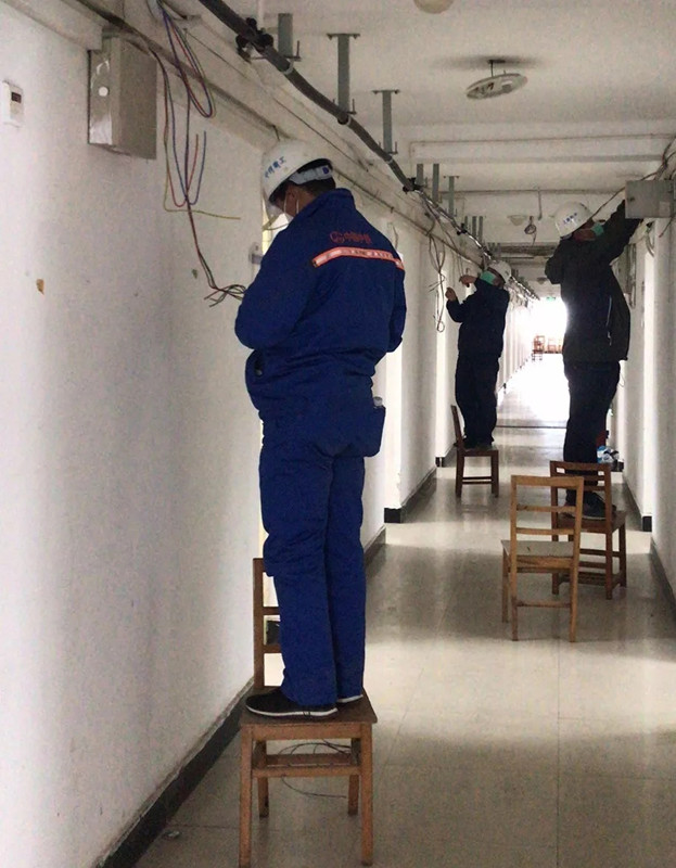 三大抗疫主戰場沖鋒在前,看中鐵重工搶建兩所 三大抗疫主戰場沖鋒在前,看中鐵重工搶建兩所
