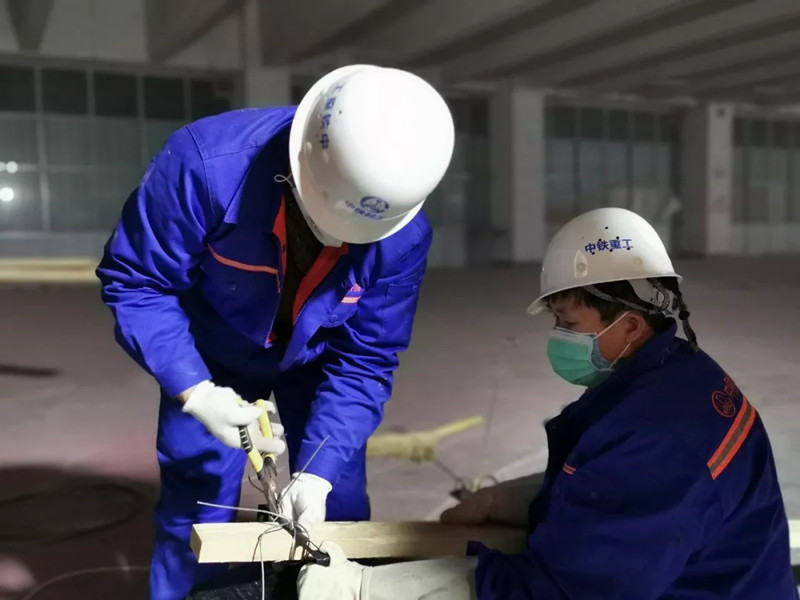 三大抗疫主戰場沖鋒在前,看中鐵重工搶建兩所 三大抗疫主戰場沖鋒在前,看中鐵重工搶建兩所