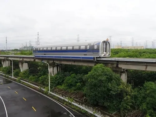 中鐵工業將于年底研制完成時速600公里高速磁浮軌道鋼梁、道岔系統 中鐵工業將于年底研制完成時速600公里高速磁浮軌道鋼梁、道岔系統