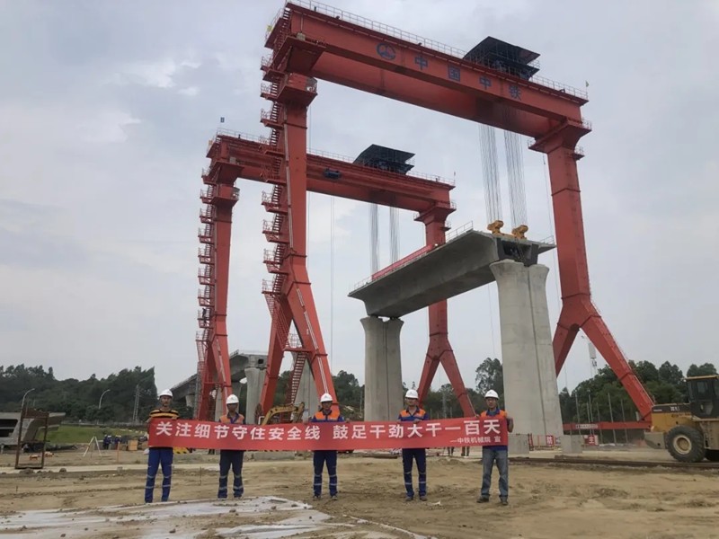 “48米大長腿”成功首提！ 提梁機家族又有新成員